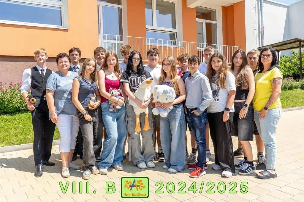 Fotografie z článku: Třídní fotografie 2024/2025