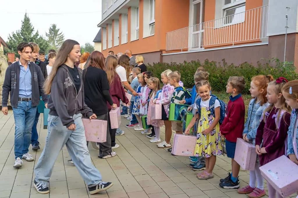Fotografie z článku: 1. září