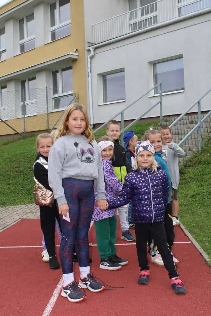 Fotografie z článku: Projektový den Pěšky do školy