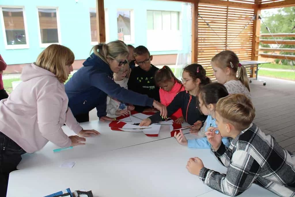 Fotografie z článku: Projektový den Pěšky do školy