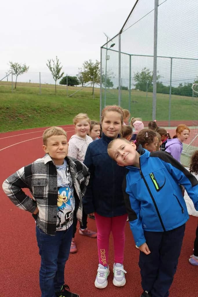 Fotografie z článku: Projektový den Pěšky do školy