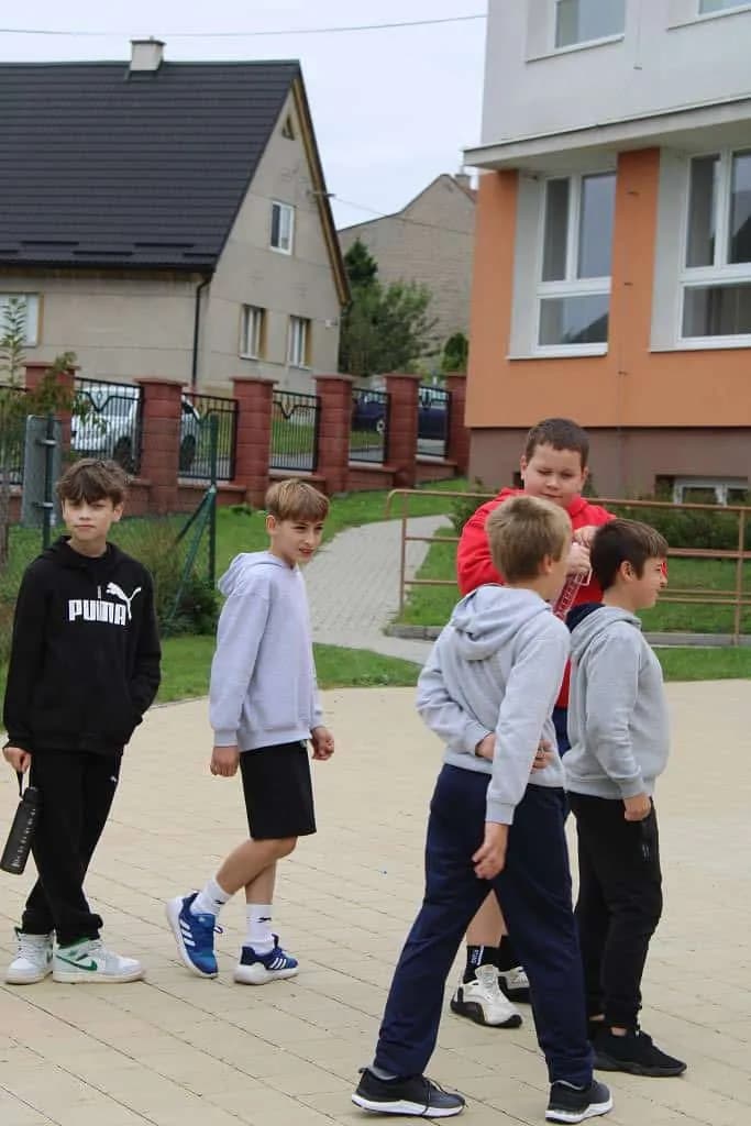Fotografie z článku: Projektový den Pěšky do školy