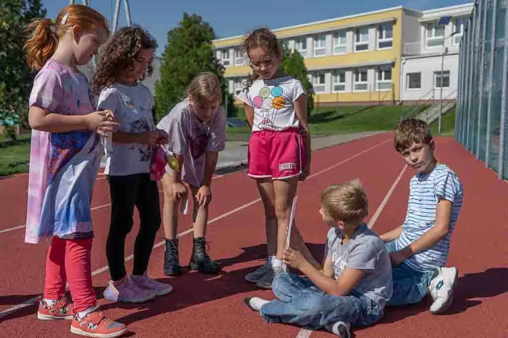 Fotografie z článku: Hravé září