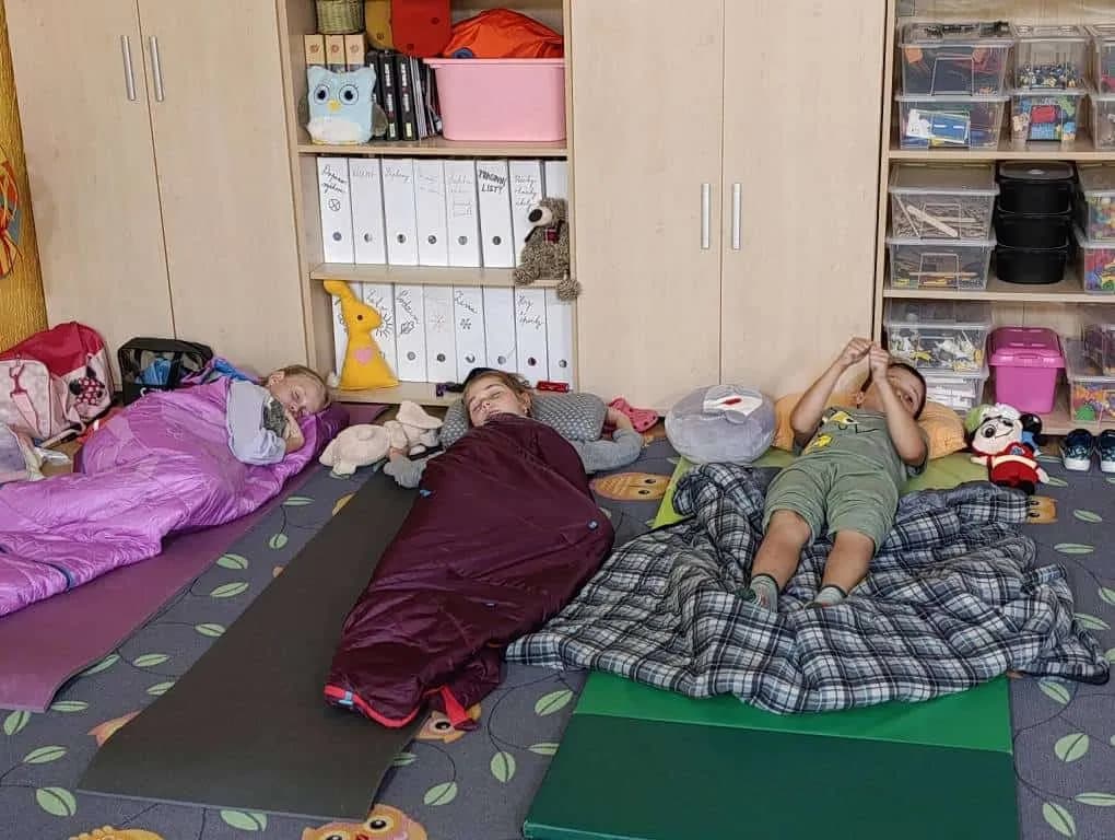 Fotografie z článku: Vesmírná noc ve školní družině u Soviček