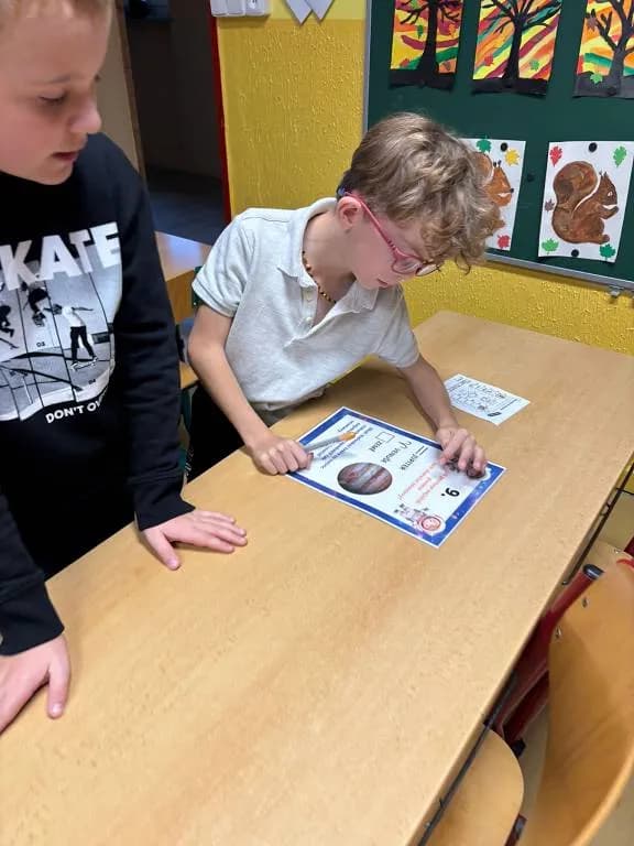 Fotografie z článku: Vesmírná noc ve školní družině u Soviček