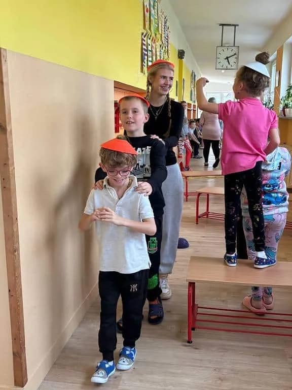 Fotografie z článku: Vesmírná noc ve školní družině u Soviček