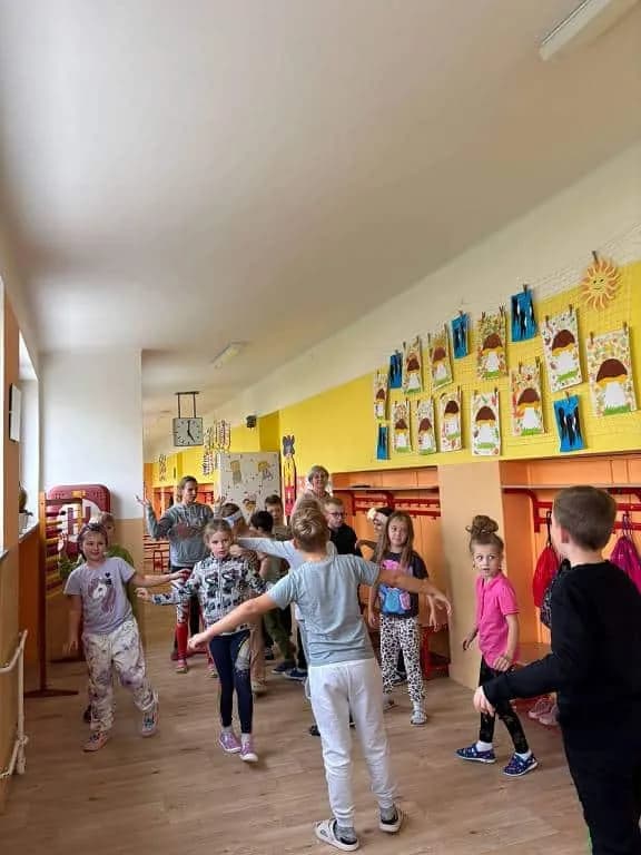 Fotografie z článku: Vesmírná noc ve školní družině u Soviček