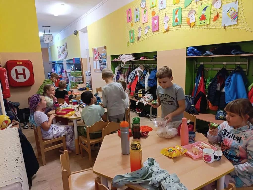 Fotografie z článku: Vesmírná noc ve školní družině u Soviček