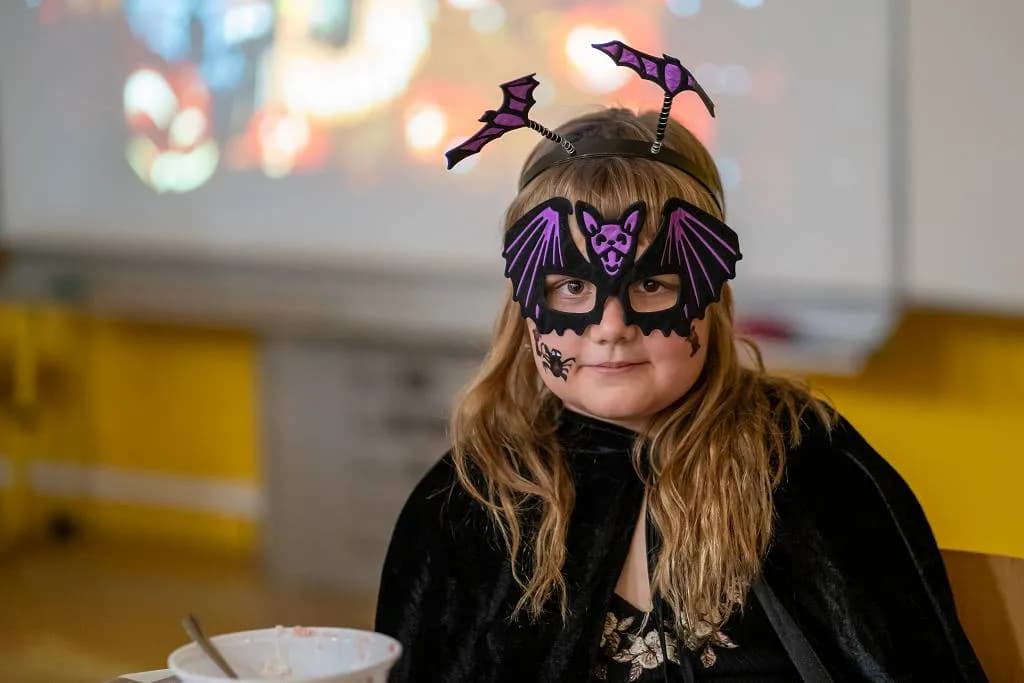 Fotografie z článku: 👻🎃🕷 HALLOWEENSKÝ REJ NA NAŠÍ ŠKOLE! 🕷🎃👻