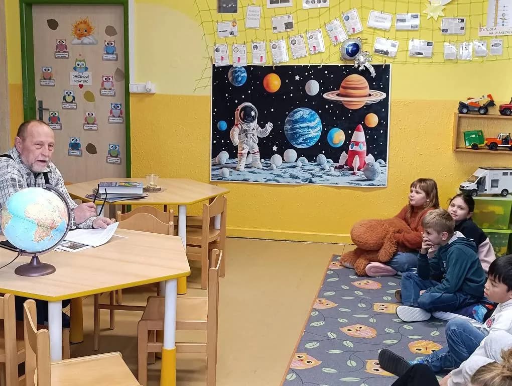 Fotografie z článku: Návštěva pana knihovníka