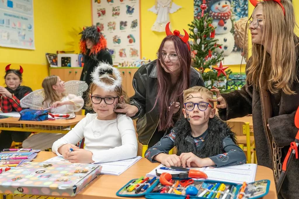 Fotografie z článku: Mikulášská tradice v naší škole
