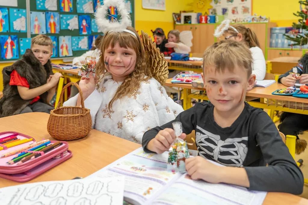 Fotografie z článku: Mikulášská tradice v naší škole