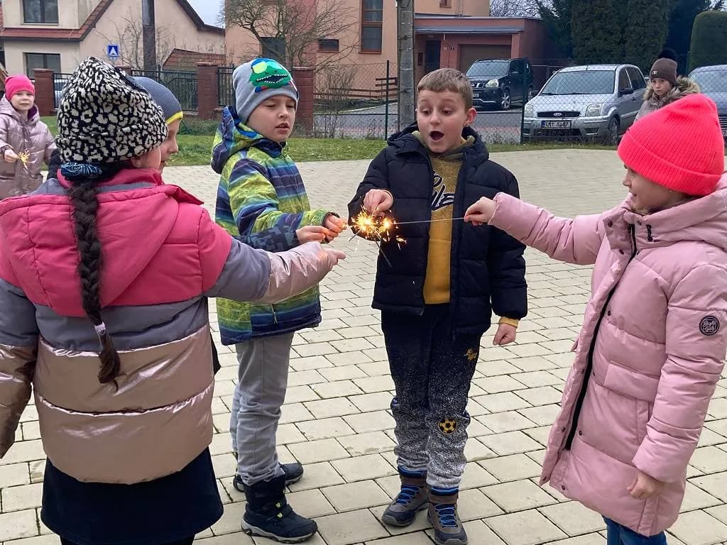 Fotografie z článku: Doba adventní ve školní družině