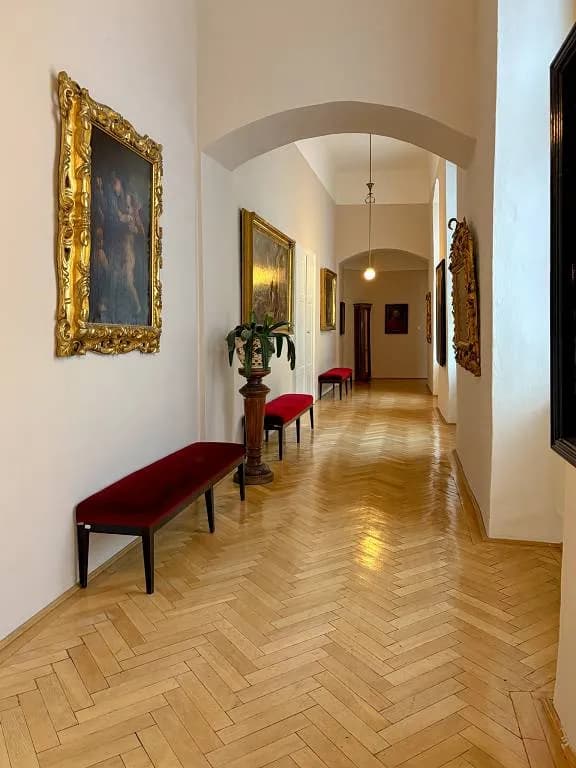 Fotografie z článku: Arcibiskupský palác v kostce