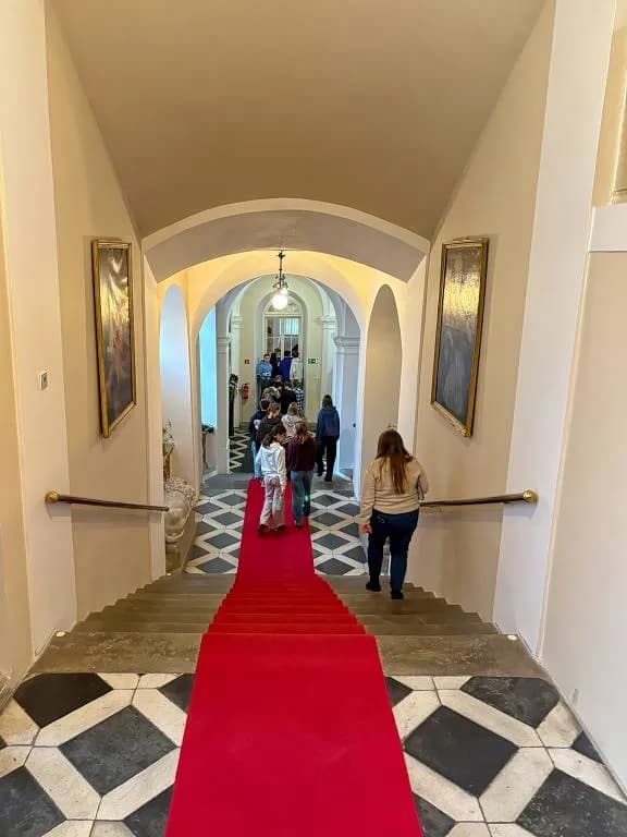 Fotografie z článku: Arcibiskupský palác v kostce