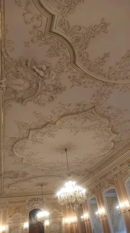 Fotografie z článku: Arcibiskupský palác v kostce