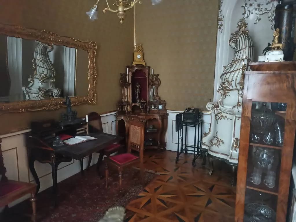 Fotografie z článku: Arcibiskupský palác v kostce