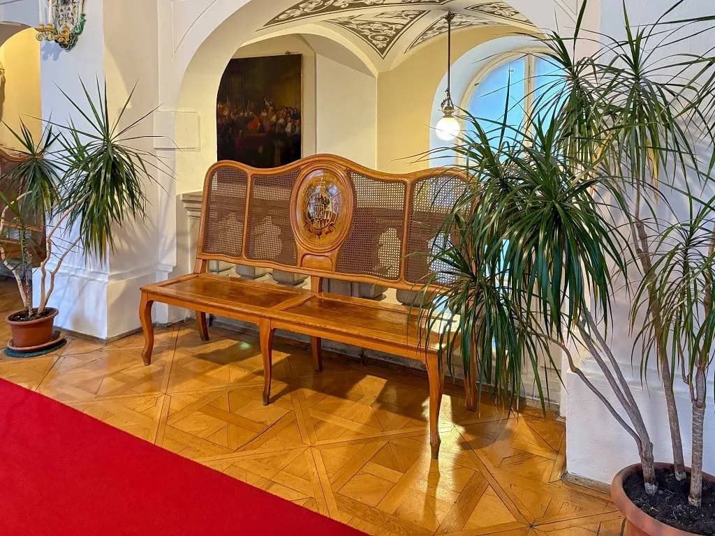 Fotografie z článku: Arcibiskupský palác v kostce