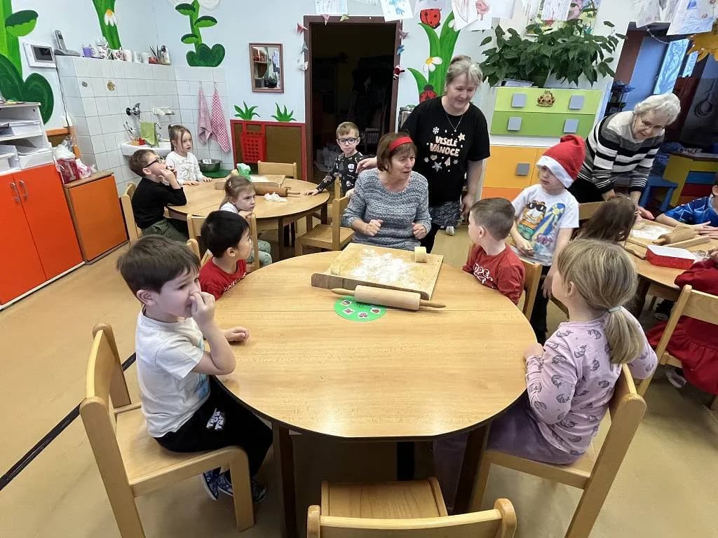 Fotografie z článku: Pečení s babičkami