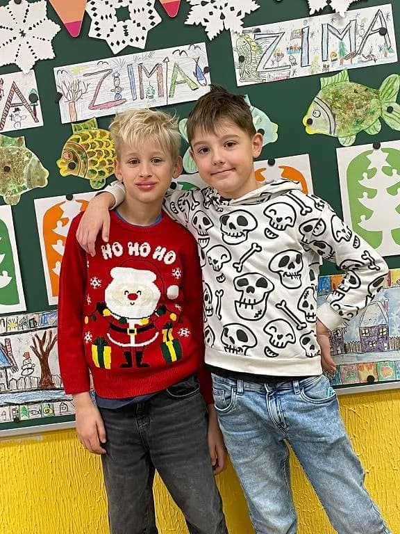 Fotografie z článku: Den děsných svetrů