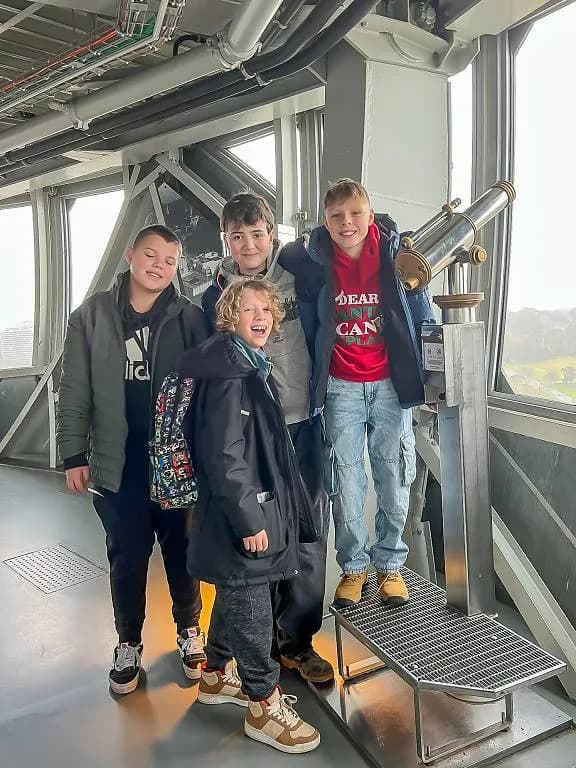 Fotografie z článku: Brusel a stará dobrá Anglie – výlet, na který se nezapomíná