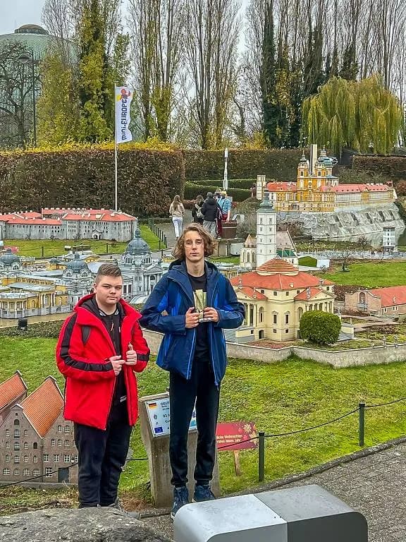 Fotografie z článku: Brusel a stará dobrá Anglie – výlet, na který se nezapomíná