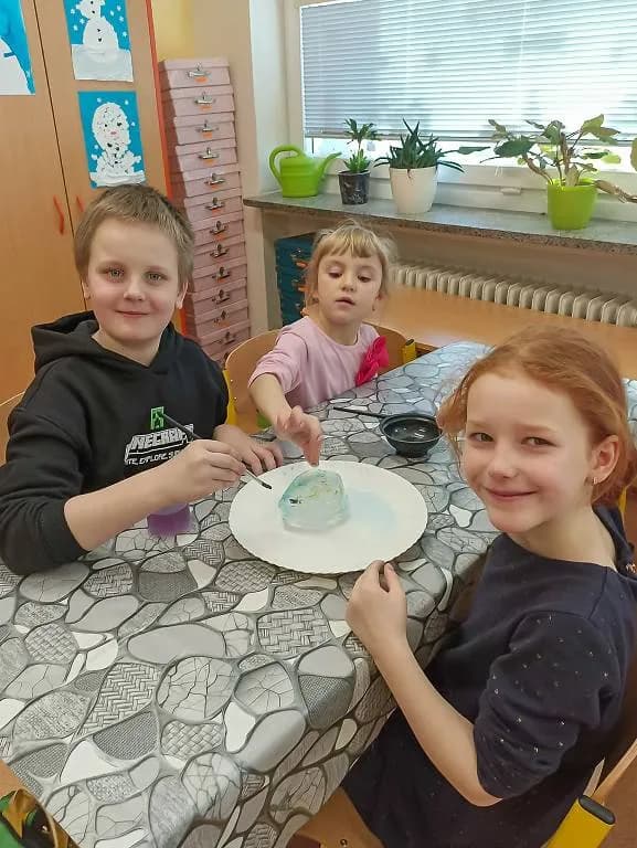 Fotografie z článku: Pokusy s ledem v I. A