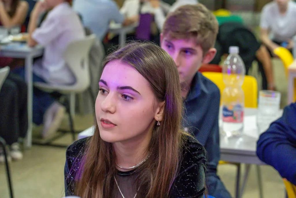 Fotografie z článku: 3. ročník žákovského plesu