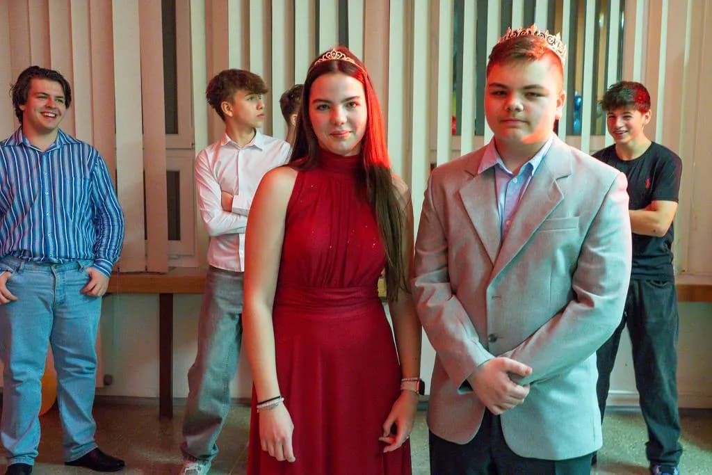 Fotografie z článku: 3. ročník žákovského plesu