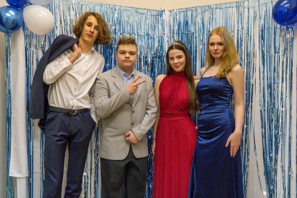 Fotografie z článku: 3. ročník žákovského plesu