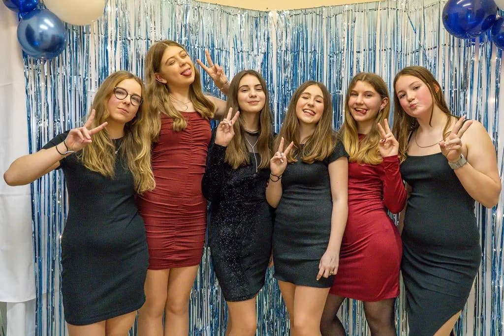 Fotografie z článku: 3. ročník žákovského plesu