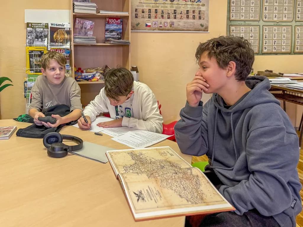 Fotografie z článku: Projektové hodiny v knihovně