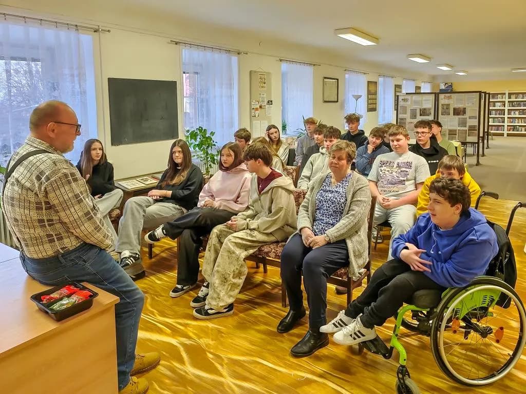 Fotografie z článku: Projektové hodiny v knihovně