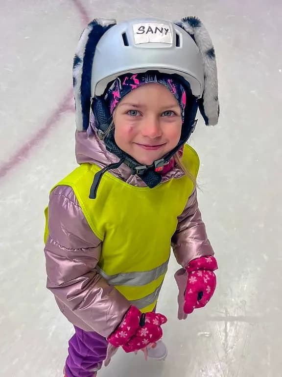 Fotografie z článku: ⛸️ Bruslení Včeliček a Berušek