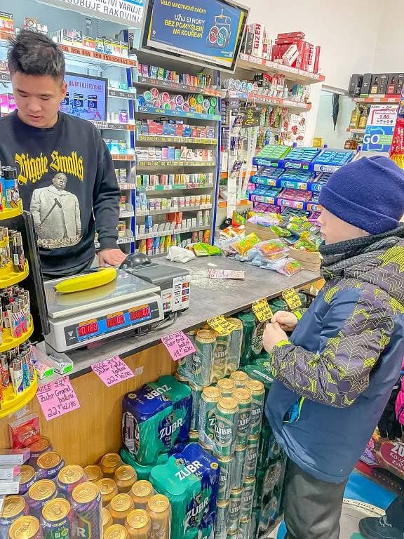 Fotografie z článku: Finanční gramotnost v praxi se II. A