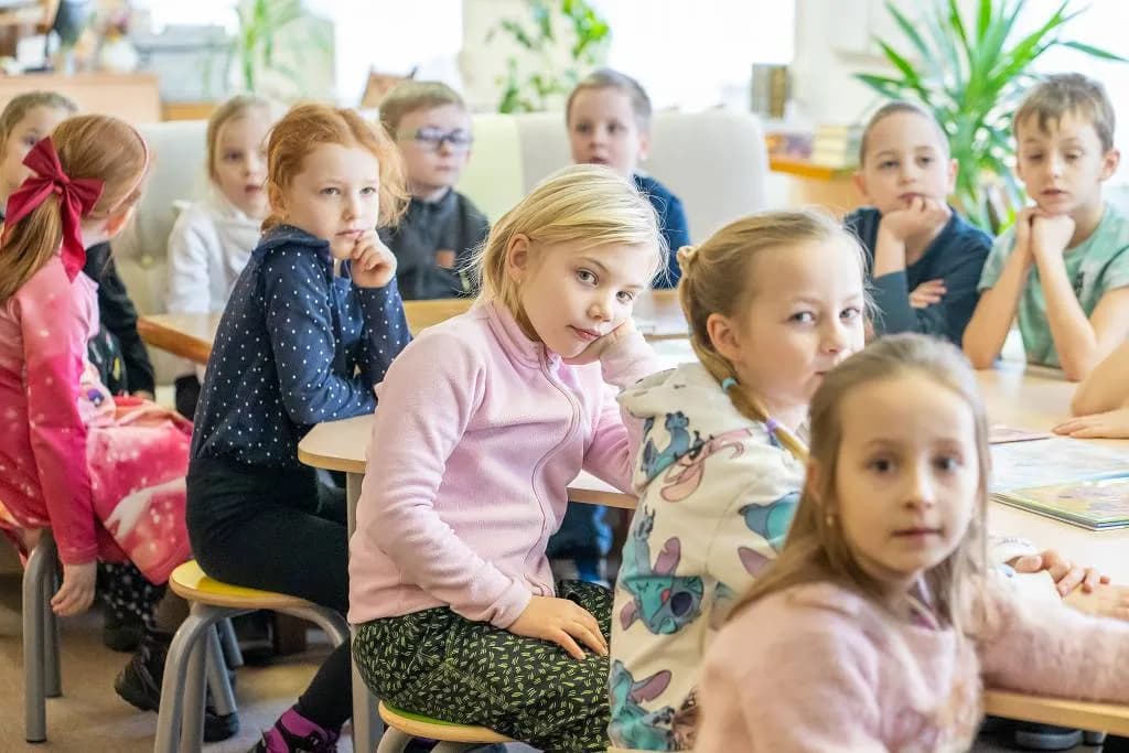 Fotografie z článku: Už umíme číst, tak vzhůru do knihovny!