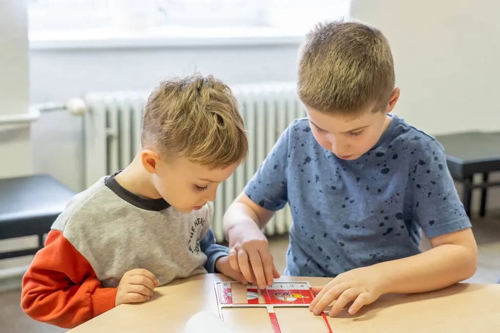Fotografie z článku: Už umíme číst, tak vzhůru do knihovny!