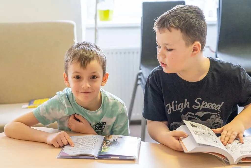 Fotografie z článku: Už umíme číst, tak vzhůru do knihovny!
