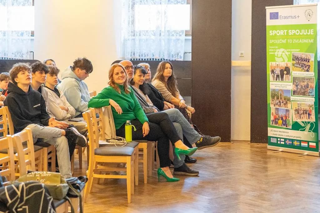 Fotografie z článku: Tisková konference podruhé