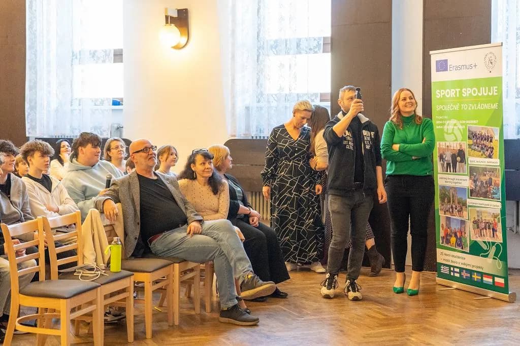 Fotografie z článku: Tisková konference podruhé