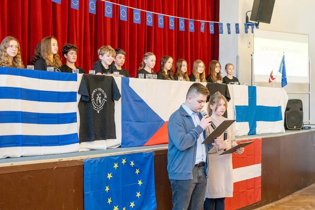 Fotografie z článku: Tisková konference podruhé