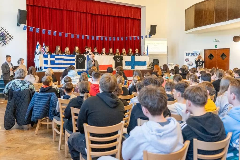 Fotografie z článku: Tisková konference podruhé