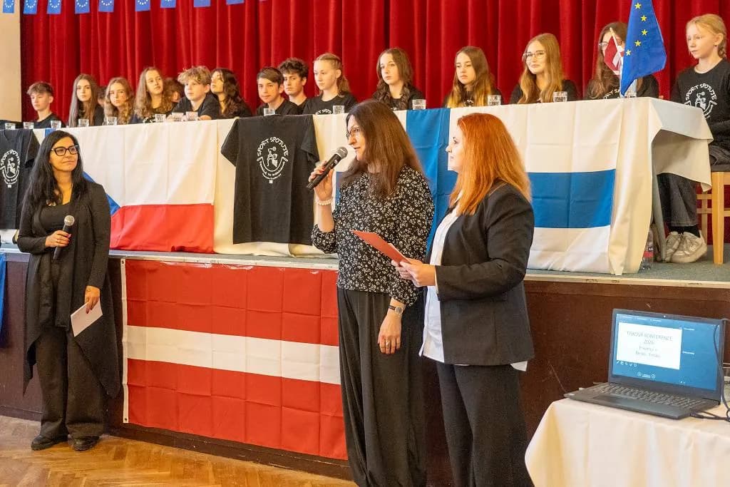 Fotografie z článku: Stínování z Lotyšska