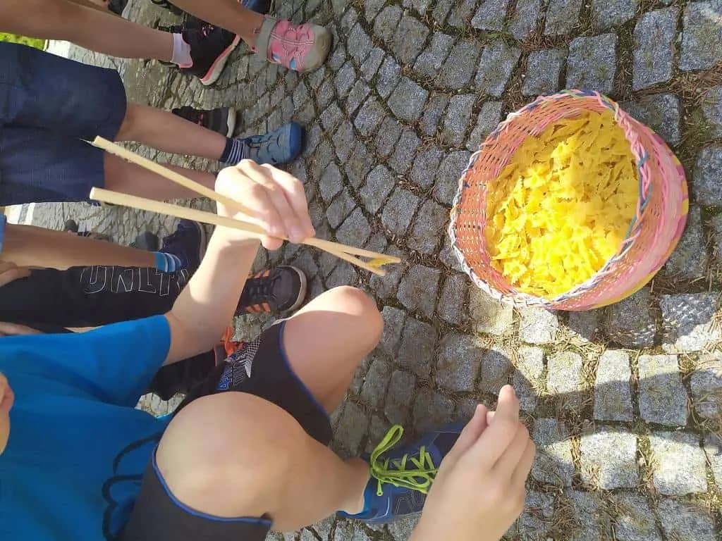 Fotografie z článku: Přívesnický tábor -  „Letem světem"