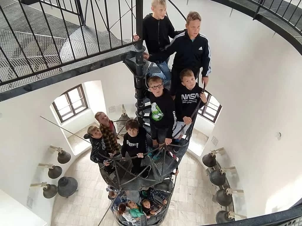 Fotografie z článku: Exkurze V. A a V. B do Muzea J. A. Komenského v Přerově