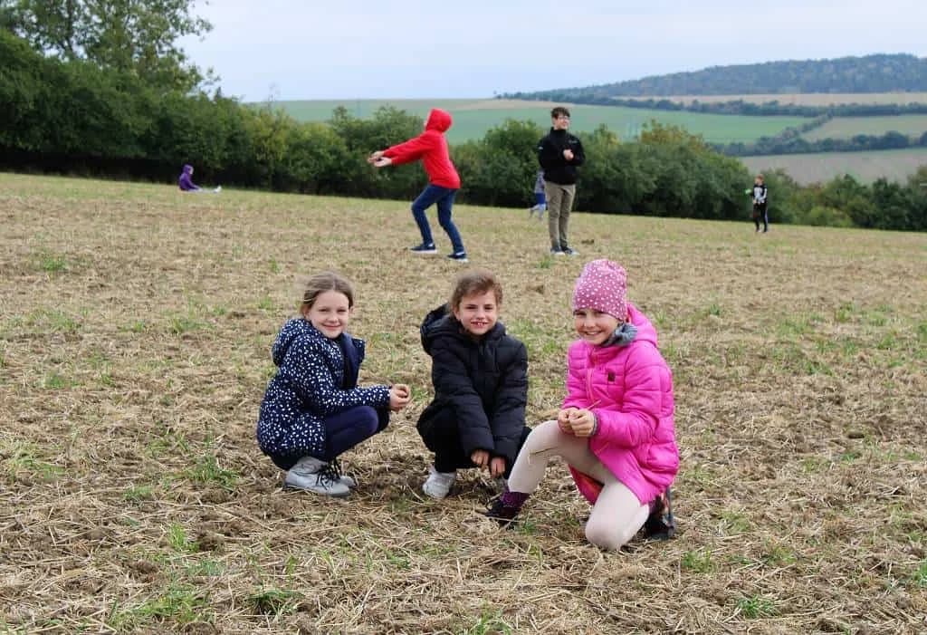 Fotografie z článku: Drakiáda - všechna oddělení školní družiny