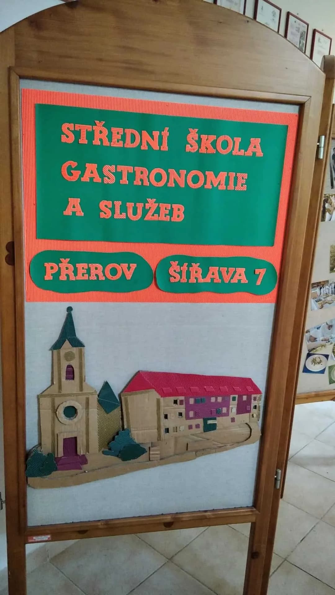Fotografie z článku: Scholaris a exkurze na SŠ gastronomie a služeb