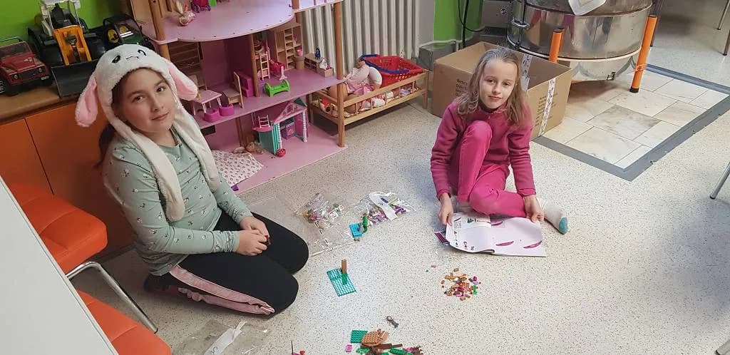 Fotografie z článku: Vánoční nadělování u Veverek