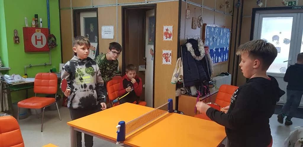 Fotografie z článku: Vánoční nadělování u Veverek