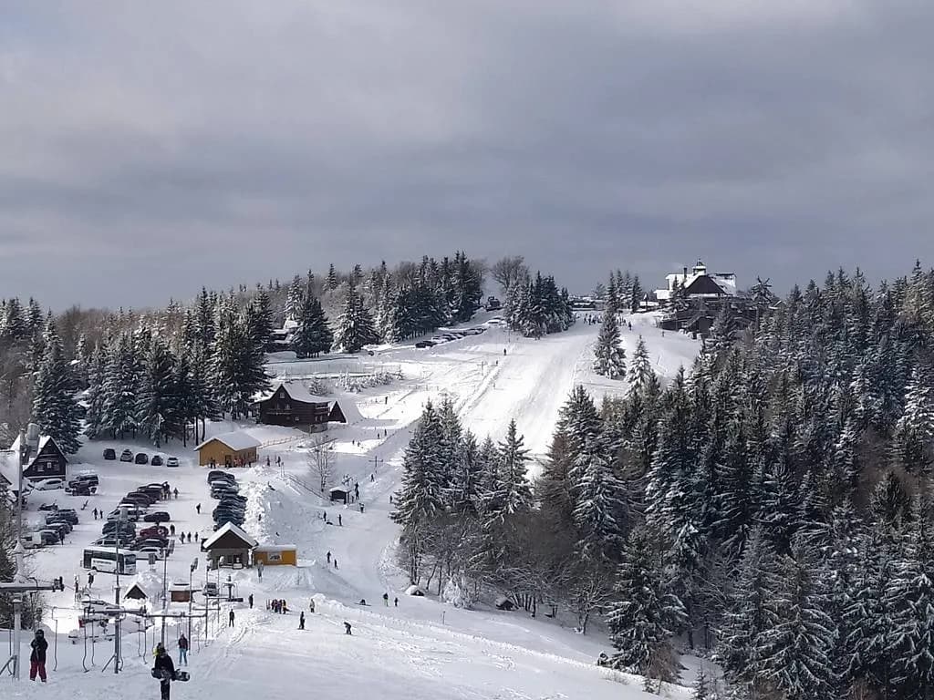 Fotografie z článku: Lyžařský a snowboardový zájezd